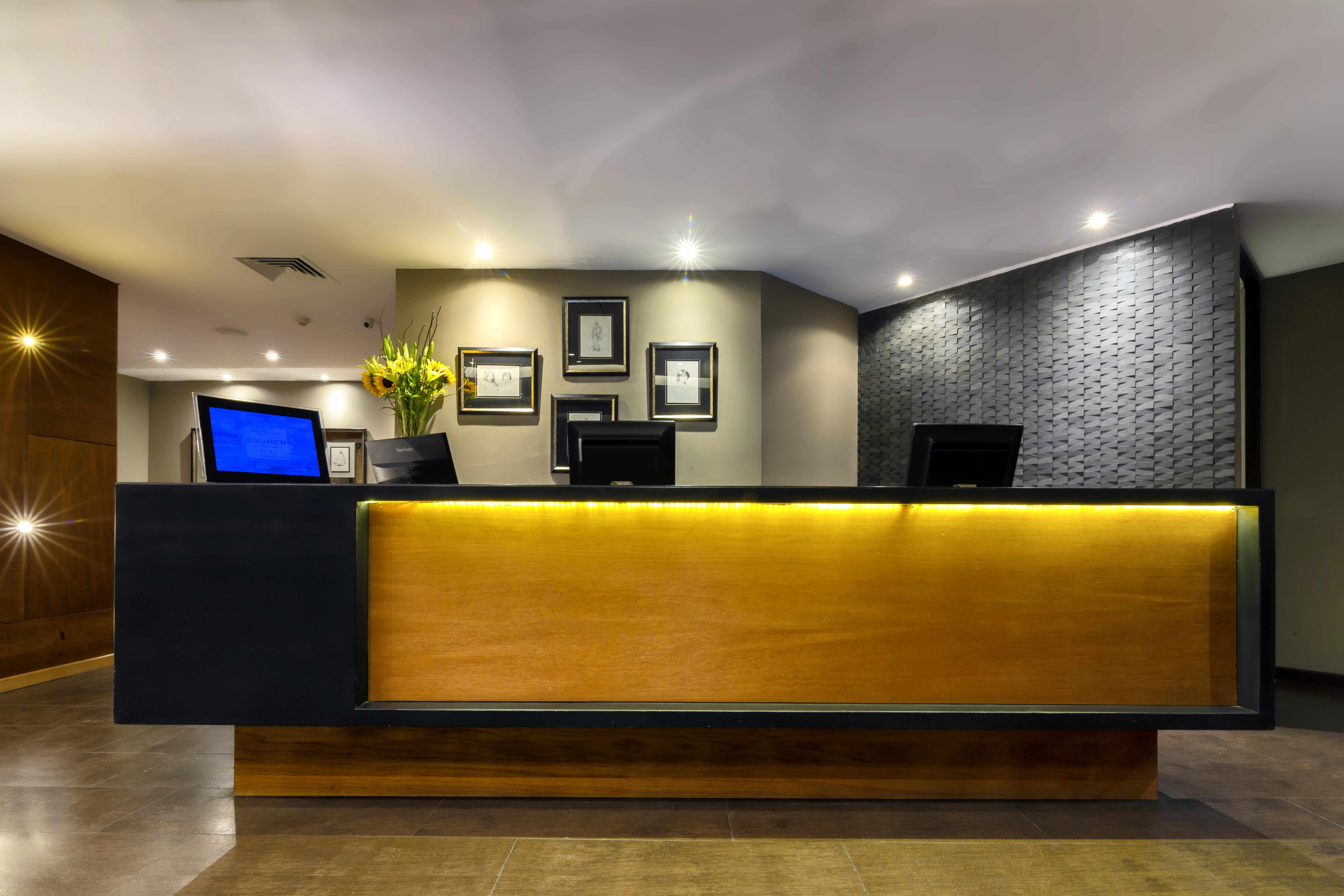 Rugendas Hotel Boutique By Time Santiago Exterior photo